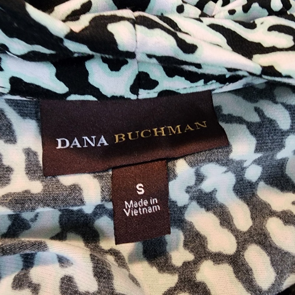 DANA BUCHMAN Size Small‎ Pleated Animal Print Blue Accent Business Work Blouse - Picture 8 of 10